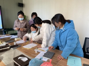 C:\Users\ASUS\Desktop\照片\IMG_1542.JPGIMG_1542
